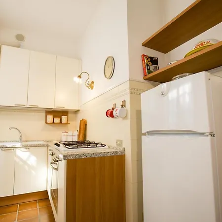 Grande Casa Con Giardino E Box Auto, 3 E 3 Bagni Hébergement de vacances Lu (Piedmont)