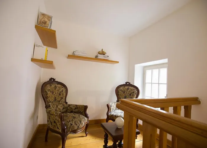 Grande Casa Con Giardino E Box Auto, 3 E 3 Bagni Lu (Piedmont)
