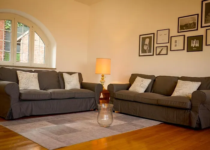 펜션 Grande Casa Con Giardino E Box Auto, 3 E 3 Bagni 루