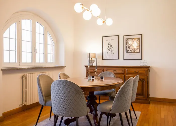 펜션 Grande Casa Con Giardino E Box Auto, 3 E 3 Bagni *