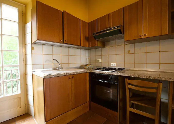 Grande Casa Con Giardino E Box Auto, 3 E 3 Bagni Hébergement de vacances Lu (Piedmont)